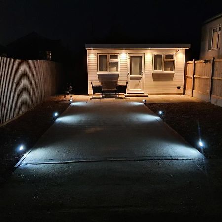 Apartmán The Tiny Sea Gem Jaywick Sands Exteriér fotografie