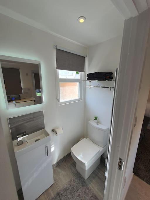 Apartmán The Tiny Sea Gem Jaywick Sands Exteriér fotografie