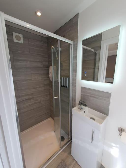 Apartmán The Tiny Sea Gem Jaywick Sands Exteriér fotografie